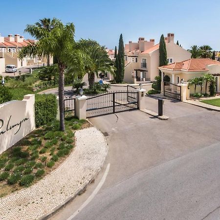 Luxury Apartment With Communal Pool And Terrace Quarteira Exterior photo